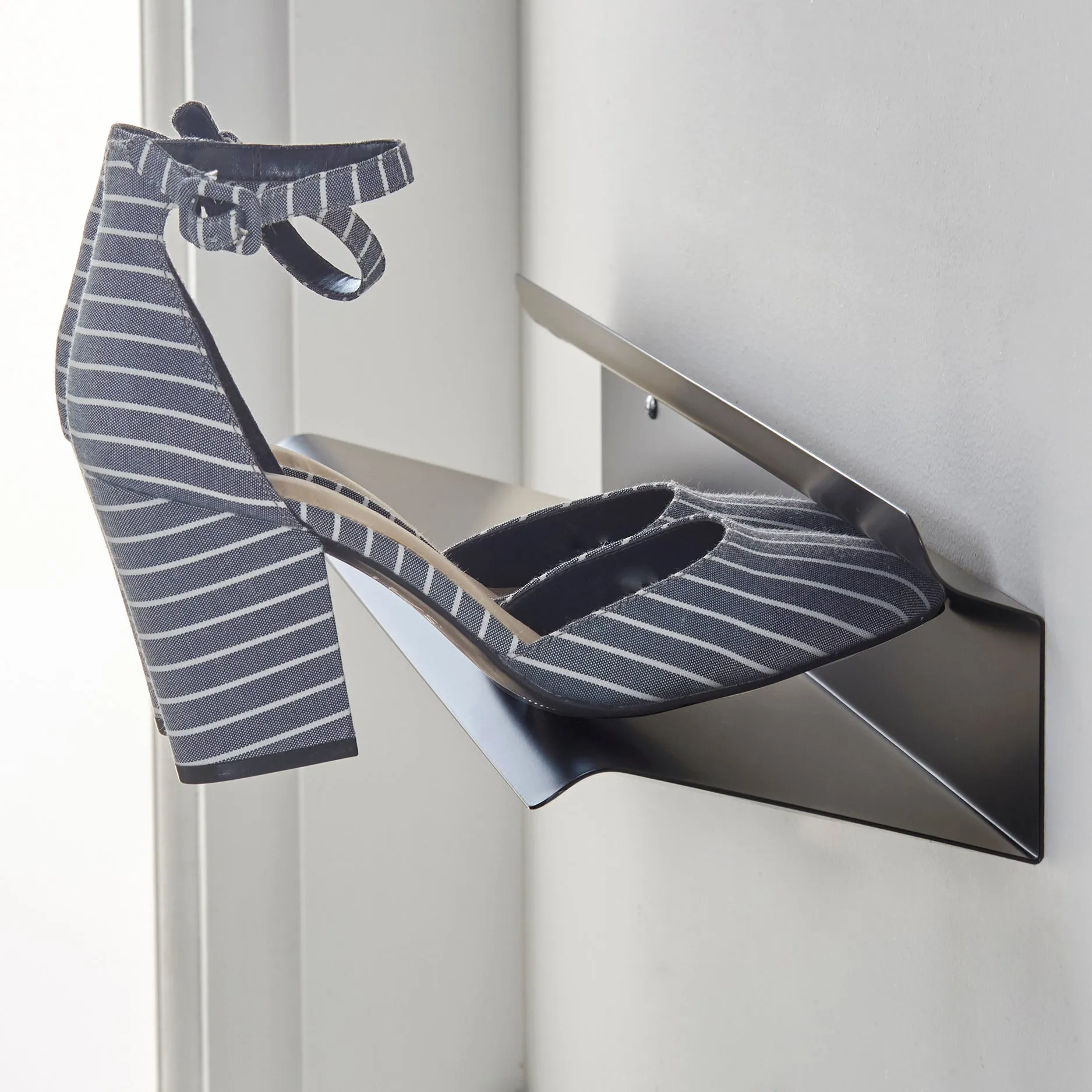 J-ME - Large Floating Shoe Rack 1200mm - Black
