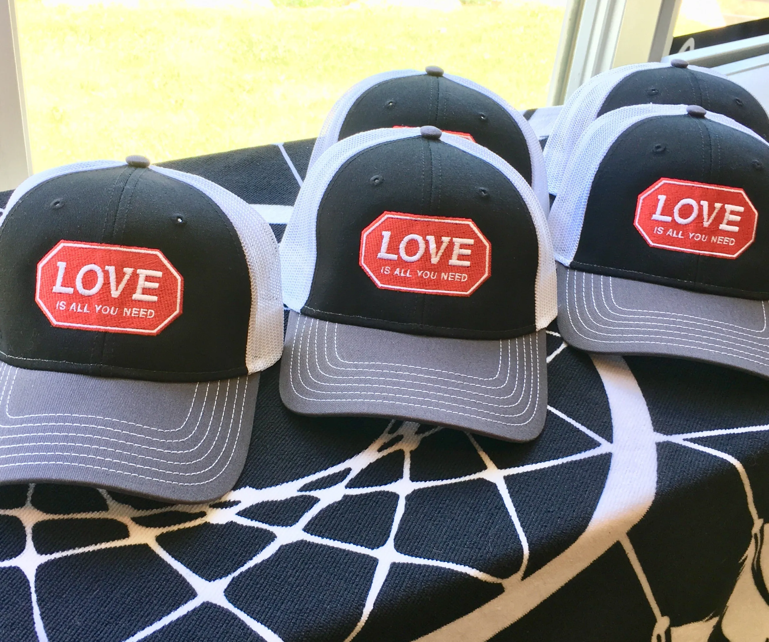 Love Hat